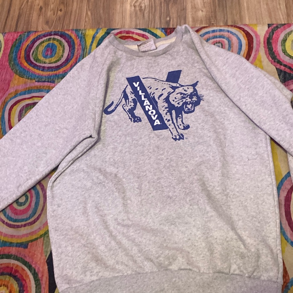 Villanova crewneck